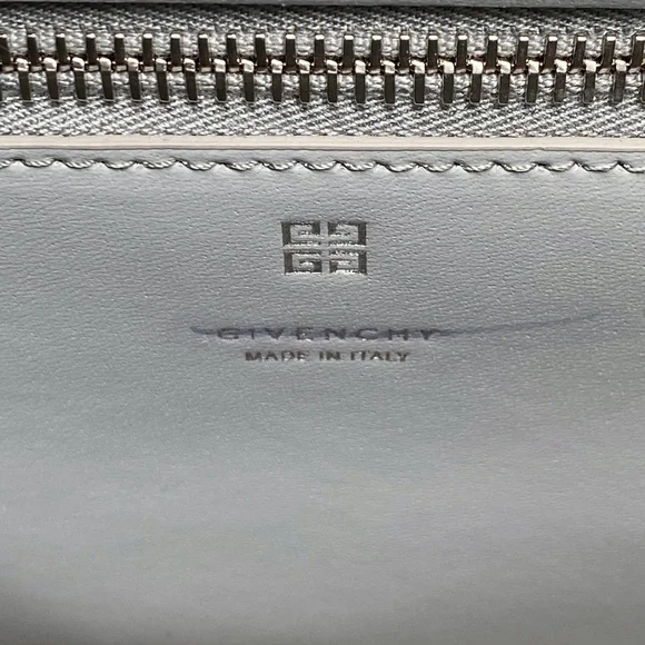 Givenchy Antigona Lock Shoulder Bag - Picture 14 of 16